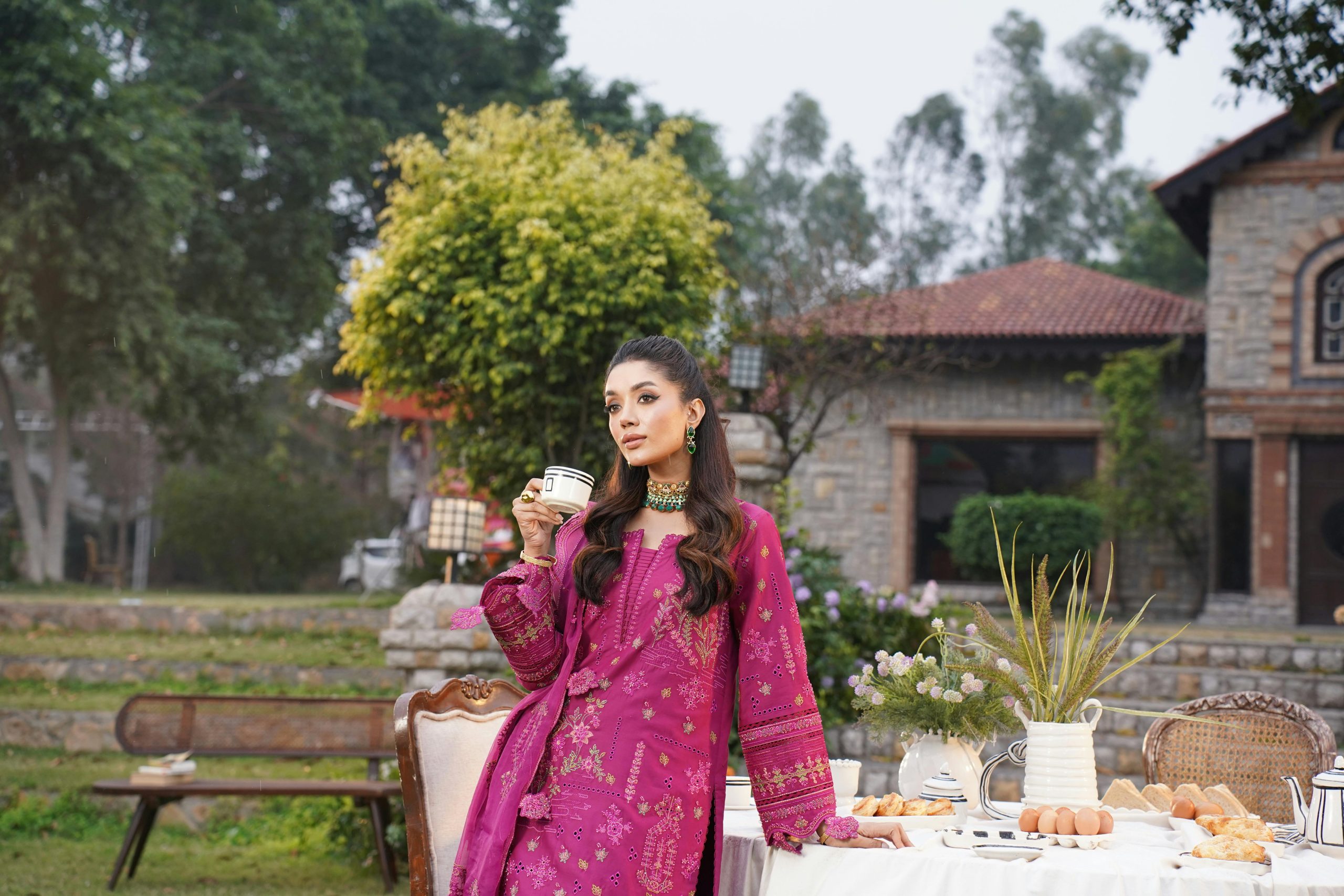 FASHION MODEL SHOOT ON MUNEEB MALHOTRA